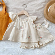 Girls' Floral Print Summer Set: Flying Sleeve Top + Shorts