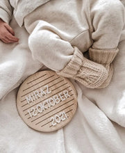 Tablero de hitos para bebés de roble de estilo europeo: accesorios para mensajes con letras redondas