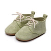 Zapatos de cuero para primeros pasos con suela suave para bebé niño con cordones