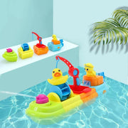 Fun&Games Bath Boat Water Squirt Toy