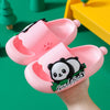 Lindas pantuflas de panda para niños